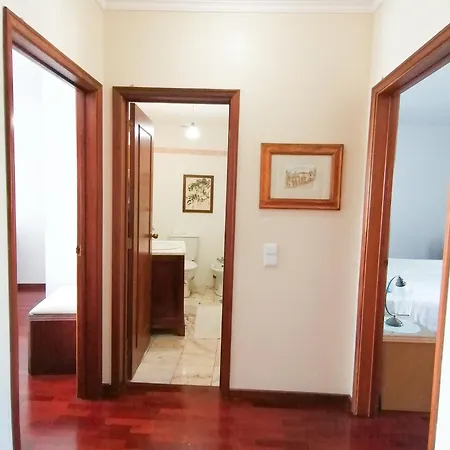 아파트 Apartament Ladeira Center *